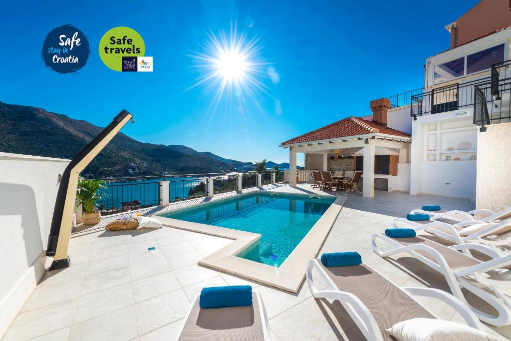 Villa Nila - Private Pool and Sea View 7