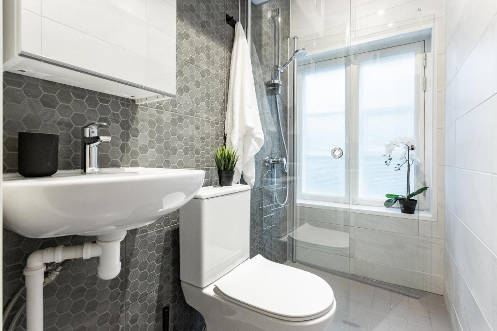 EasyRentals Central Tallinn Apartments by Tallinn University 7