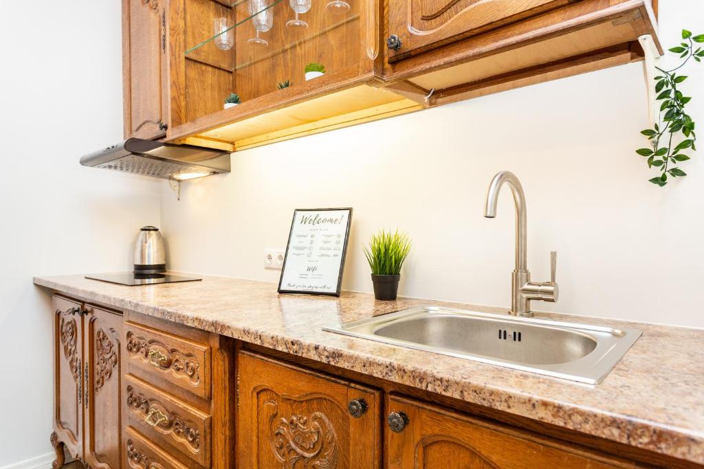 EasyRentals Central Tallinn Apartments by Tallinn University 3