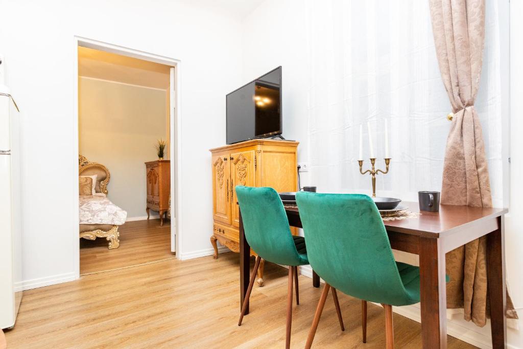 EasyRentals Central Tallinn Apartments by Tallinn University 2