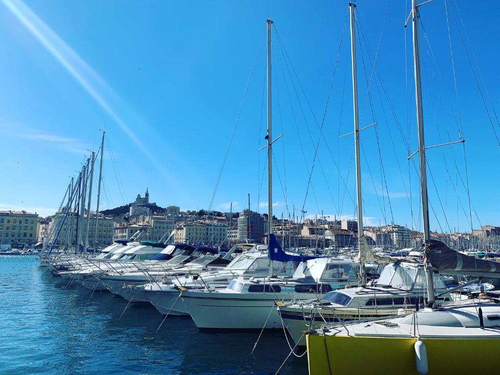 Suite privée du balcon du vieux port Marseille 6
