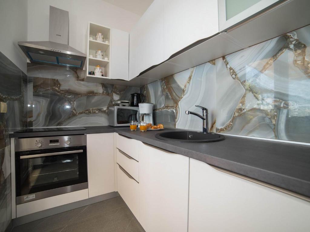 Apartment Faros 5