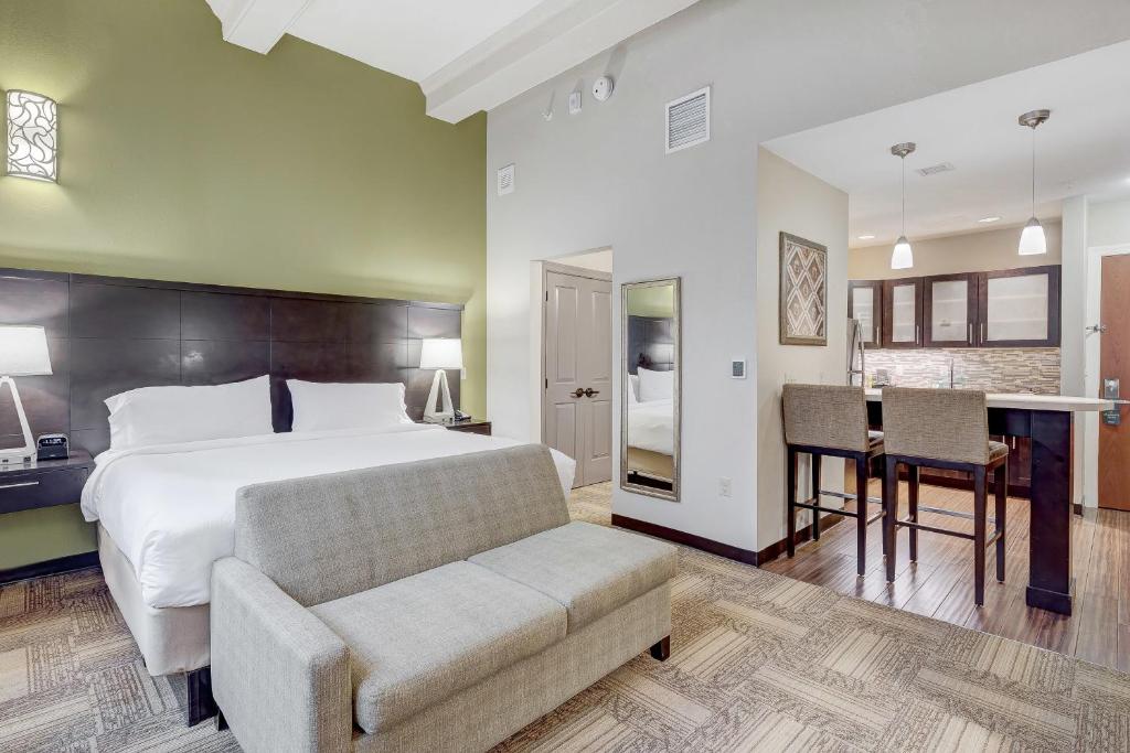 Staybridge Suites Baltimore - Inner Harbor, an IHG Hotel Image