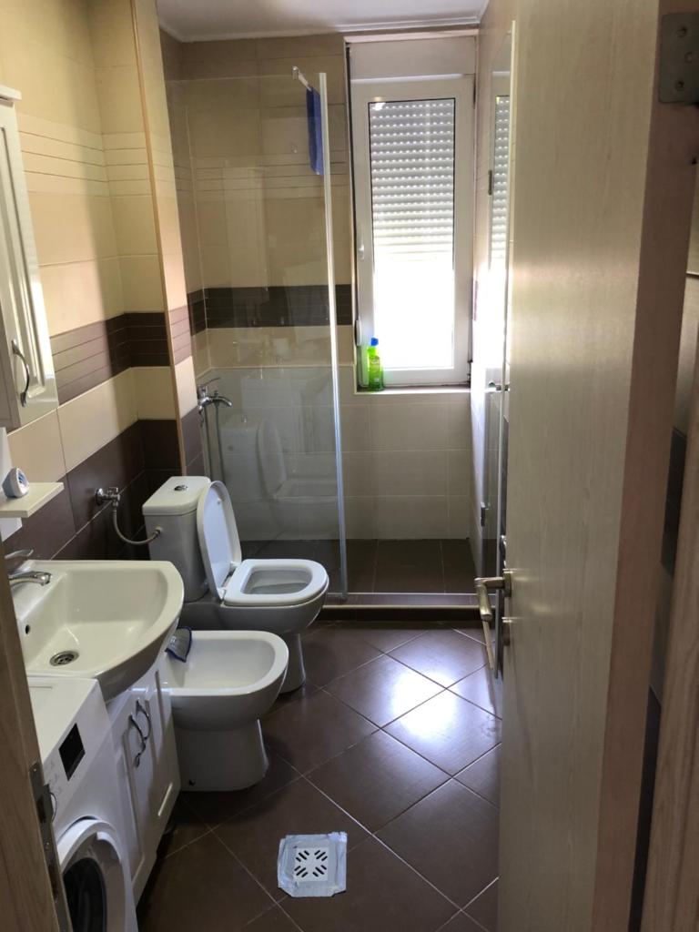Square apartment Podgorica 8