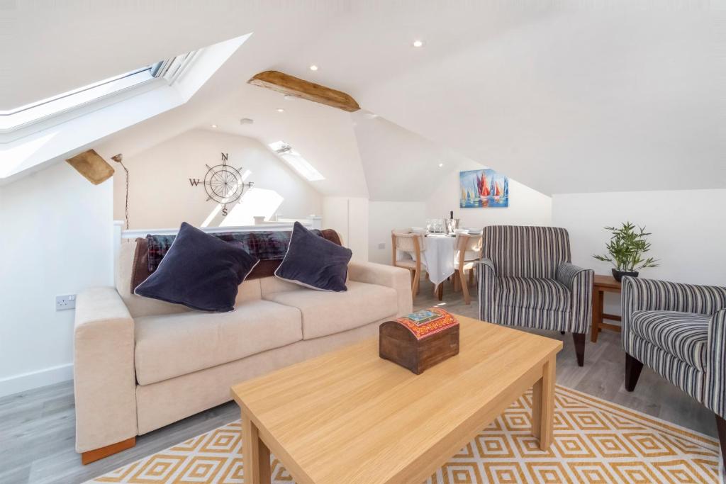 Livingstone street Apartments with Free Parking 5