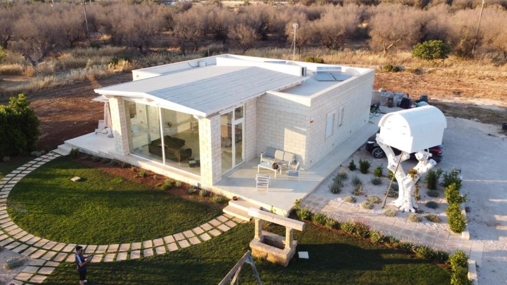 Photo de la galerie de l'établissement Trullo TerraNostra villa con piscina Torre San Giovanni, à Ugento 38 autres photos