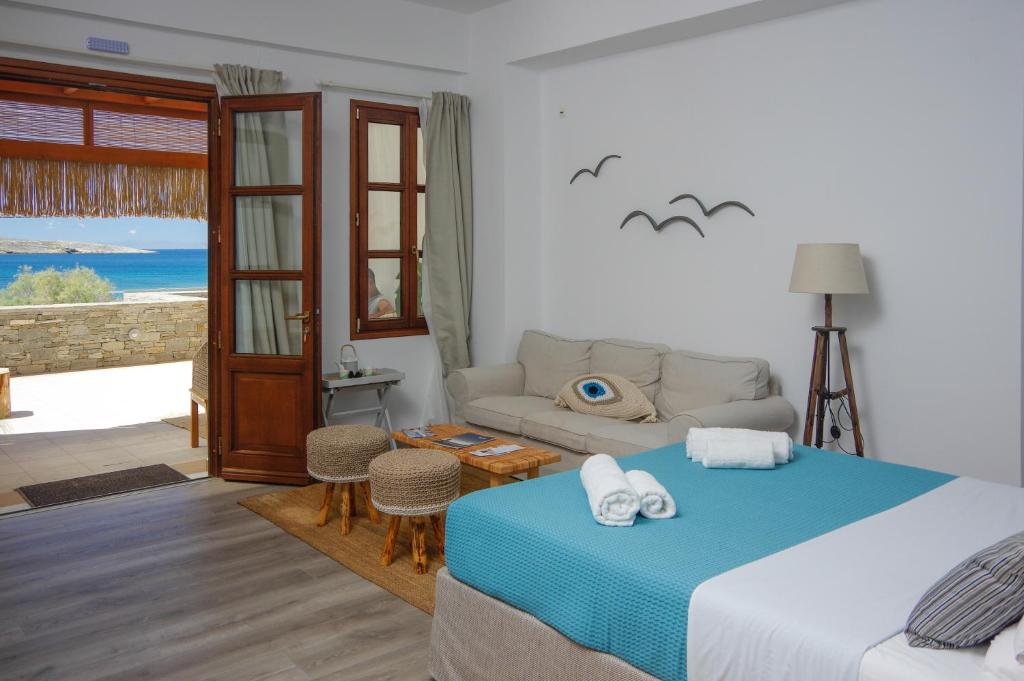 Syros Wellness Luxury Suites 2