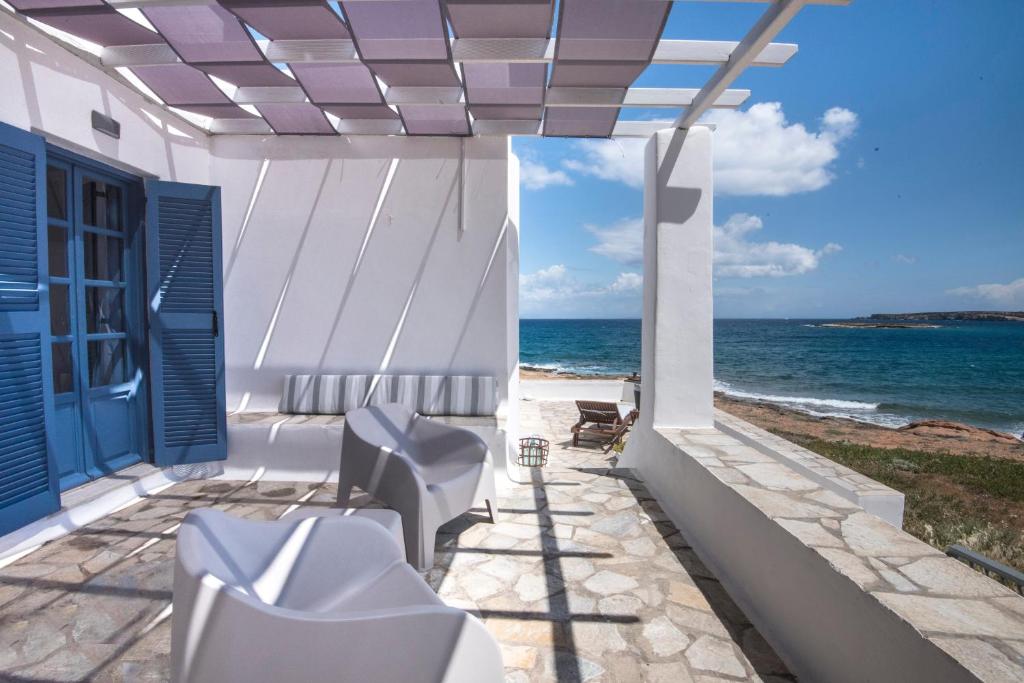 KYMA Seafront Exceptional 2BD house in Naousa