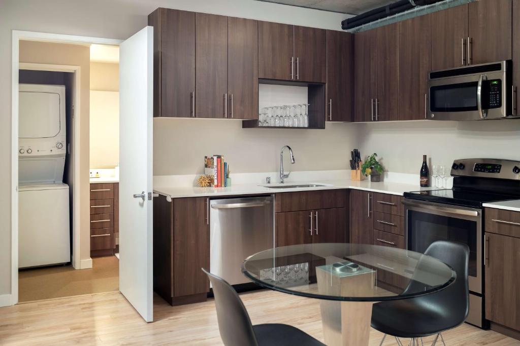 Thompson Seattle, by Hyatt Image