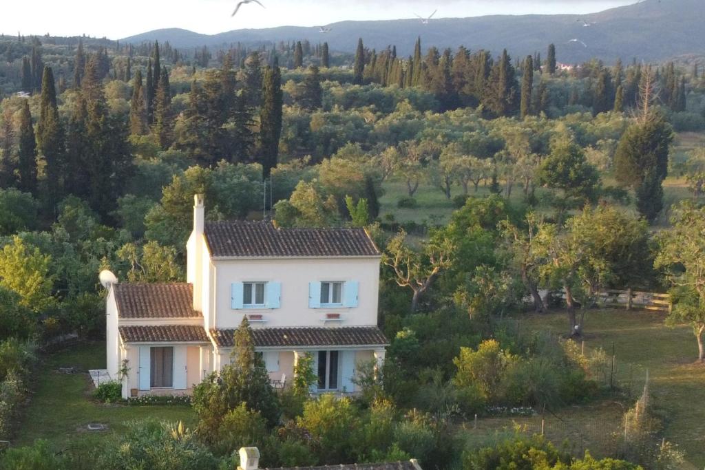 Aroggia Farm 6