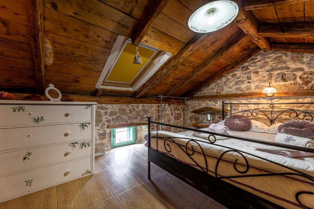Parona Holiday Home 8