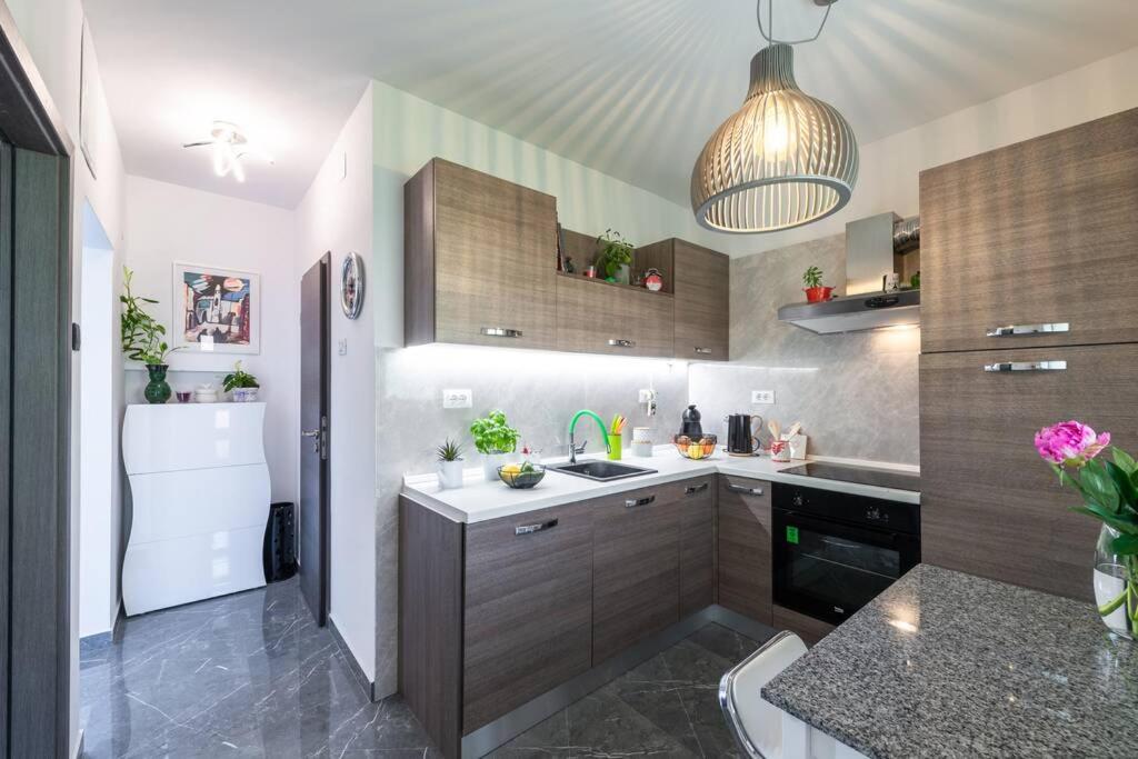 Apartman Leda 4