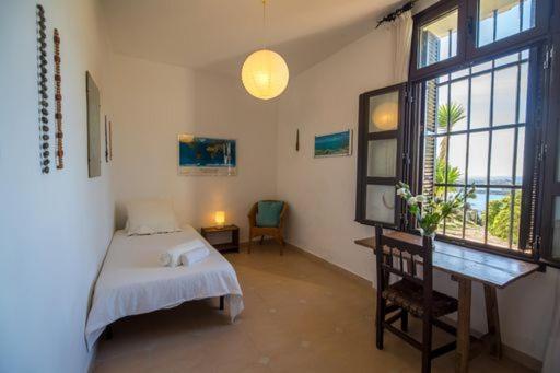White House Tarifa 8