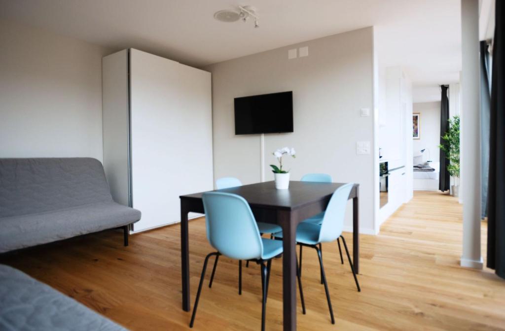 HITrental Marktplatz Apartments 6