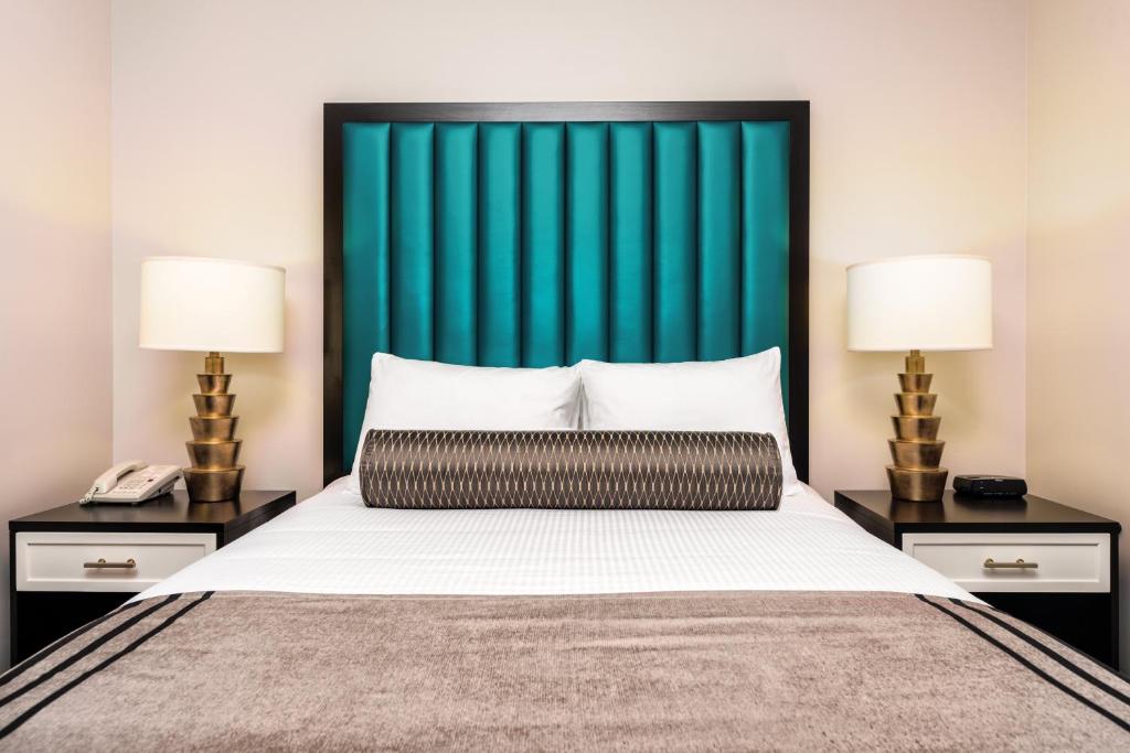 WorldMark San Diego - Balboa Park Image