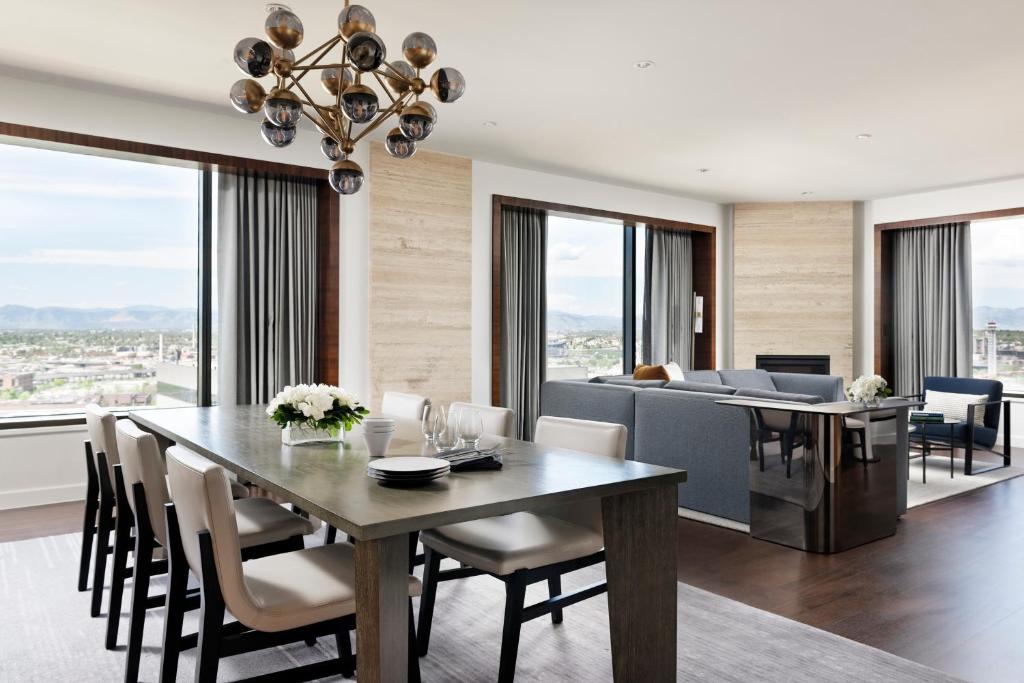 Four Seasons Hotel Denver Image