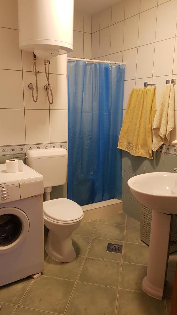 Redon Apartment 3