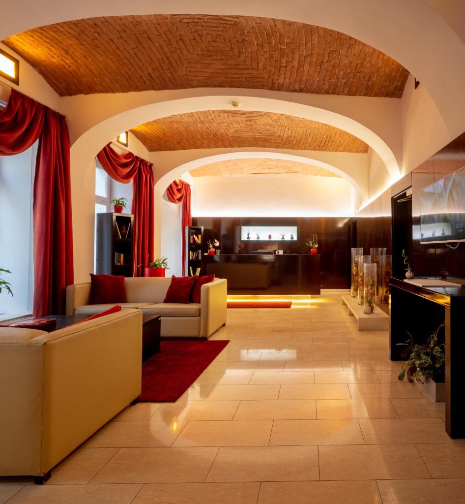 The Levante Rathaus Apartments 5