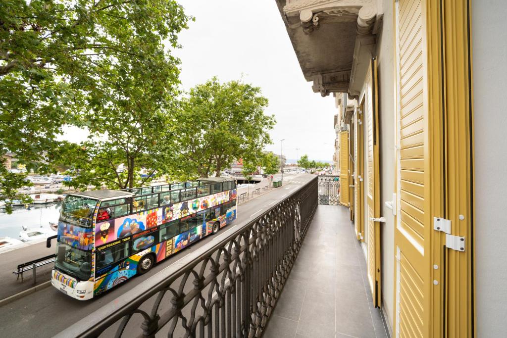 Premium Apartments with balcony 6