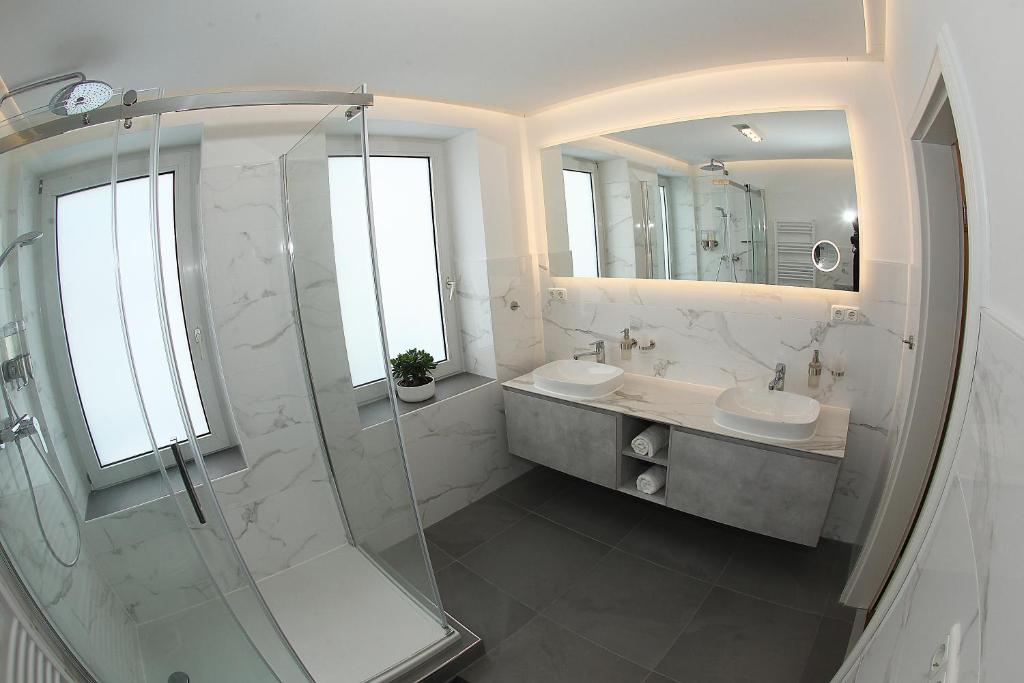 Jessop Haus 4