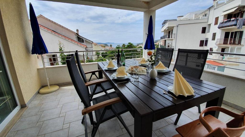 Apartments Riljic 5