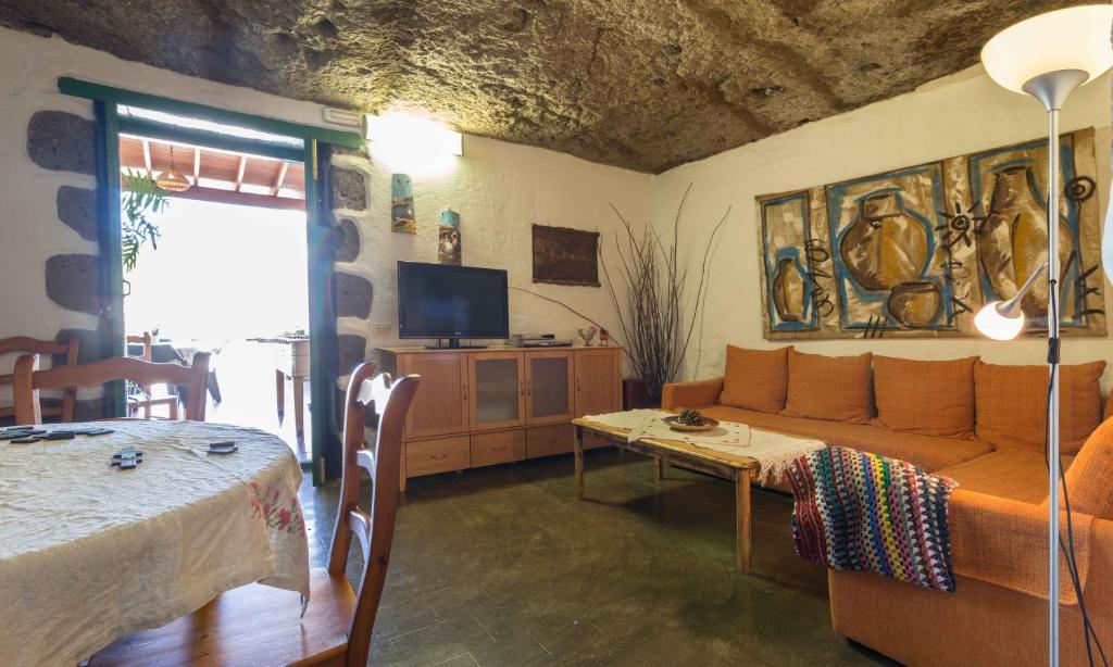 Casa Cueva El Caidero By Artenatur 6