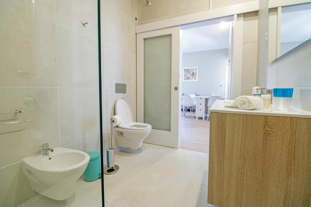 Casa São Vicente - Apartment Near City Centre with Private Parking 7