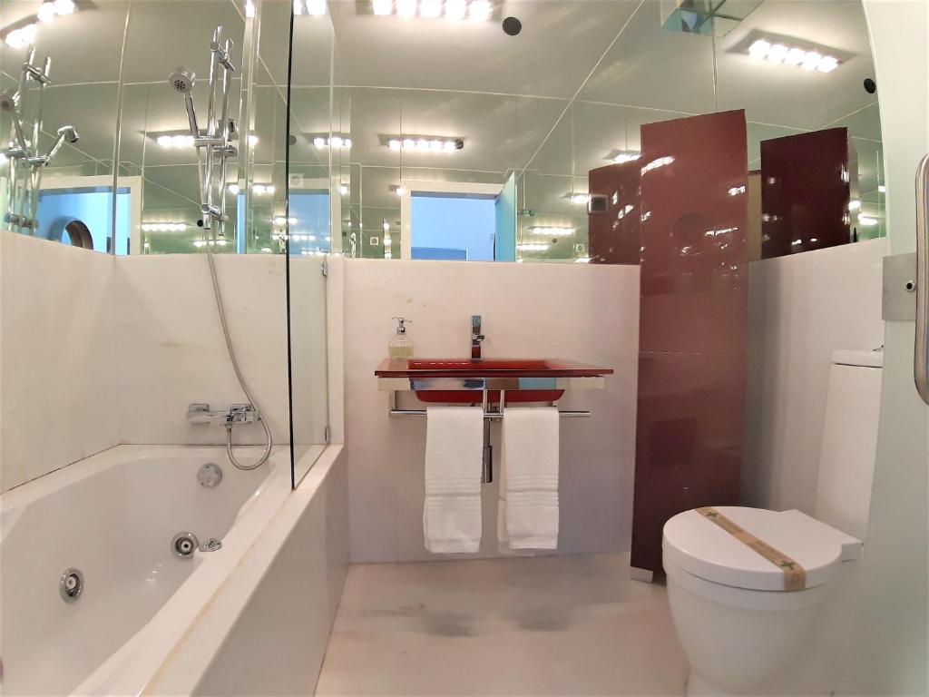 POTATO BEACH apartment at beach front & sea view 7