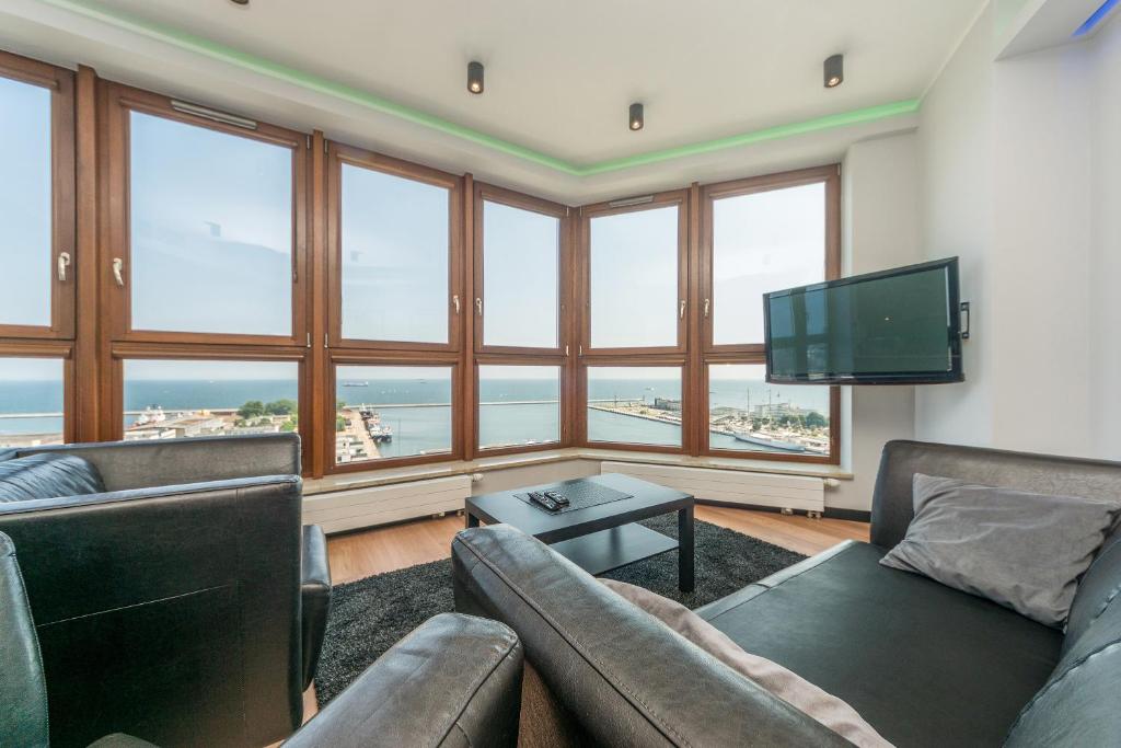 SEA TOWERS Panorama Apartments by Noclegi Renters 7