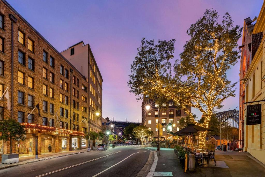 Sydney Harbour Hotel Image