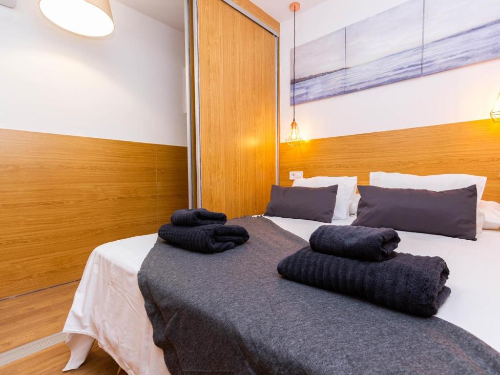 Swimsuit Friendly Holiday Home 7