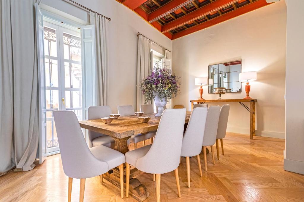 Genteel Home Palacio Abades 8