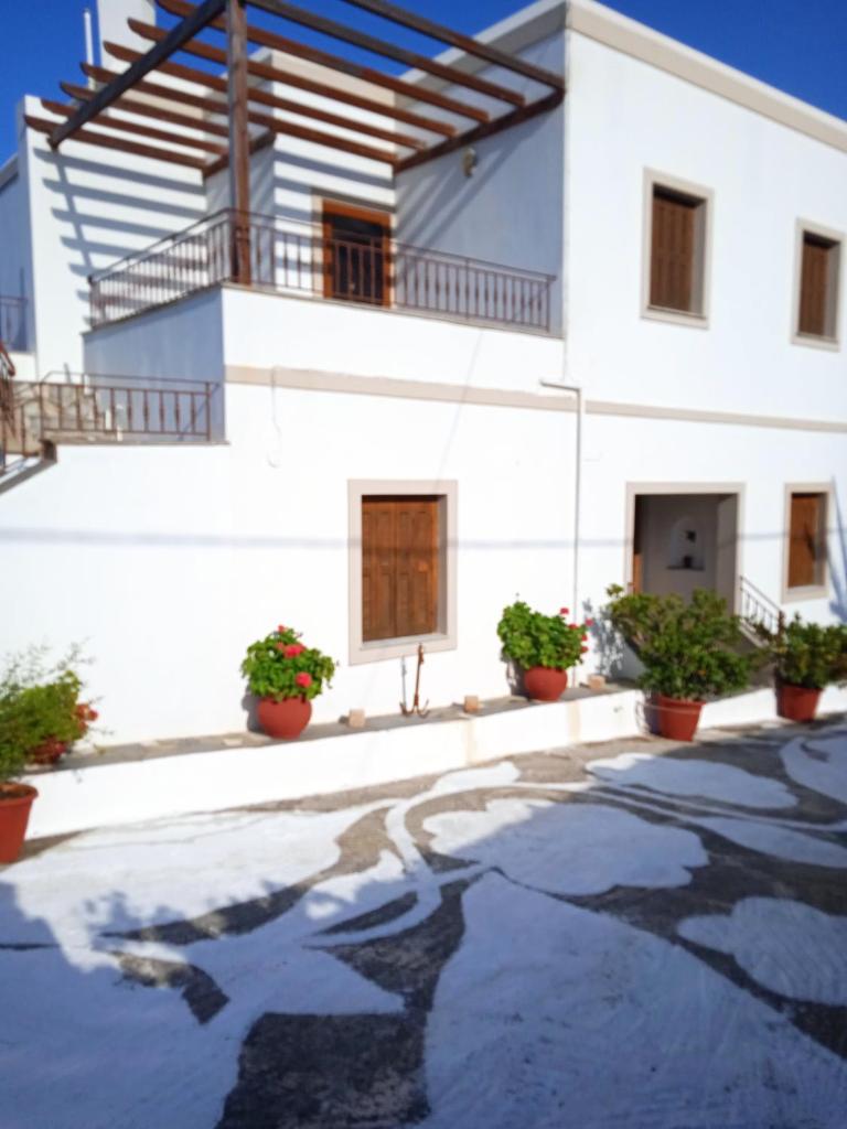 MILTIADIS APARTMENTS 2