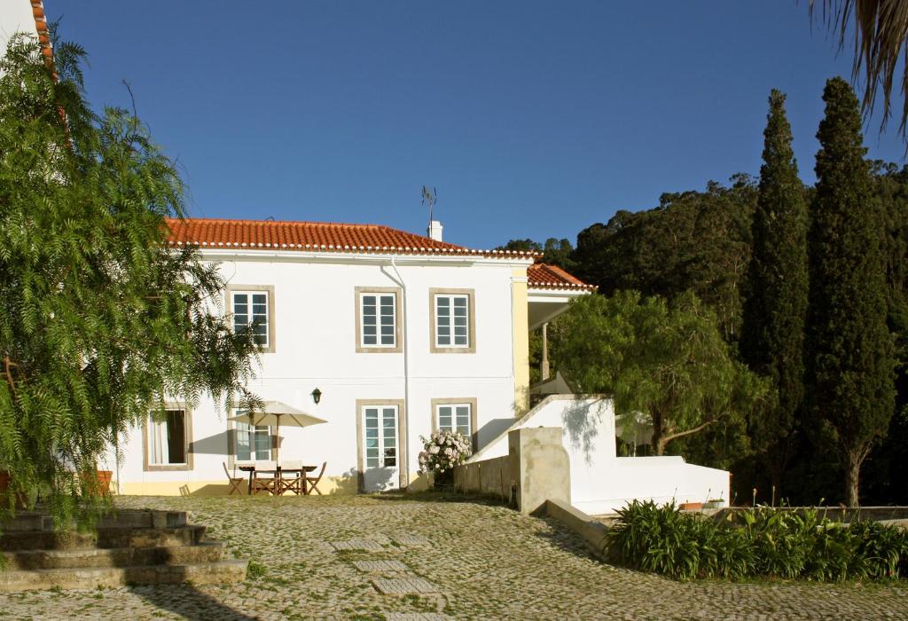 Eugaria Country House by Lost Lisbon 6