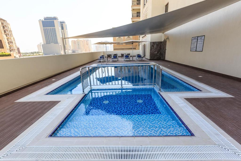 S19 Hotel-Al Jaddaf Metro Station Image
