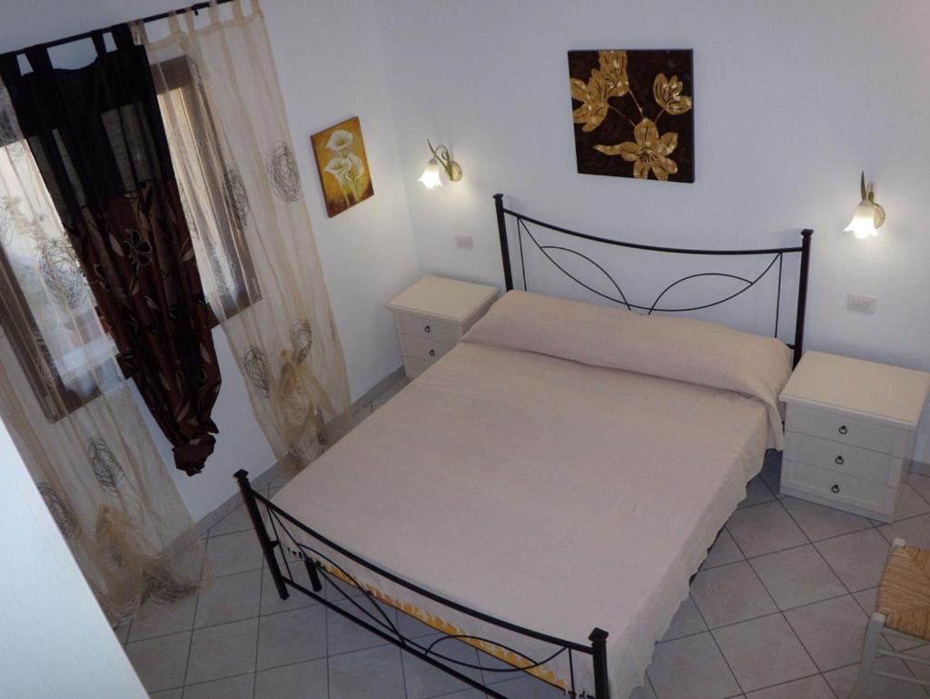 1CASADELFARO con Giardino a Pittulongu 600Metri dalla Spiaggia 7