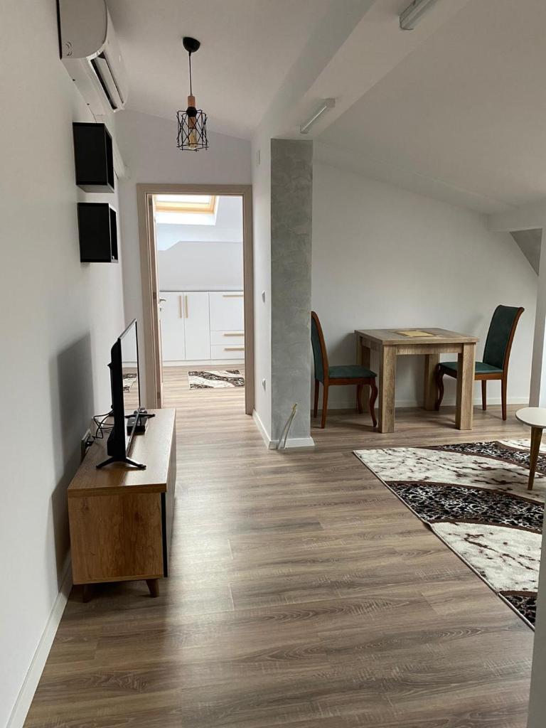 Pristina Select Apartments 4