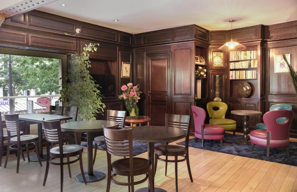 Hotel London Image