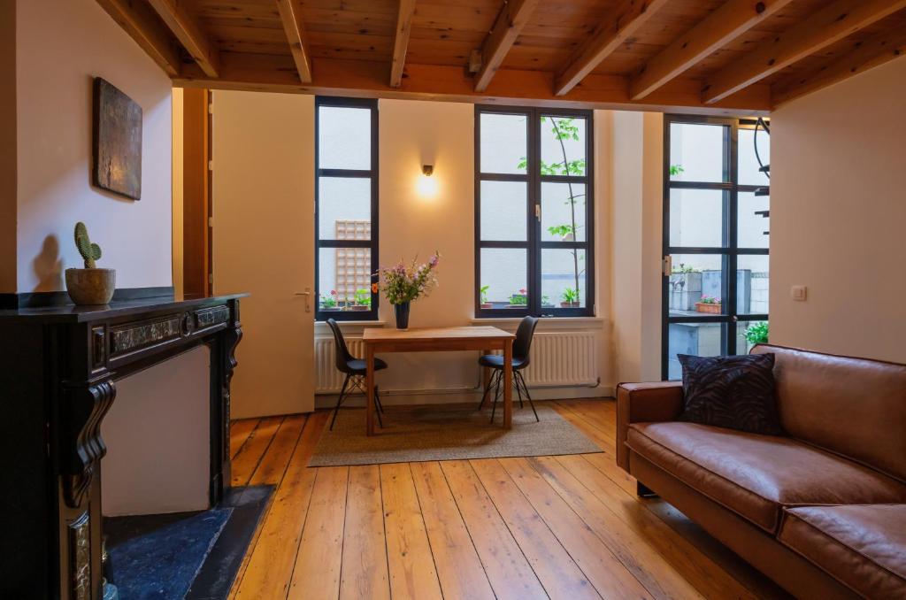 Duplex in historical centre with private courtyard 4
