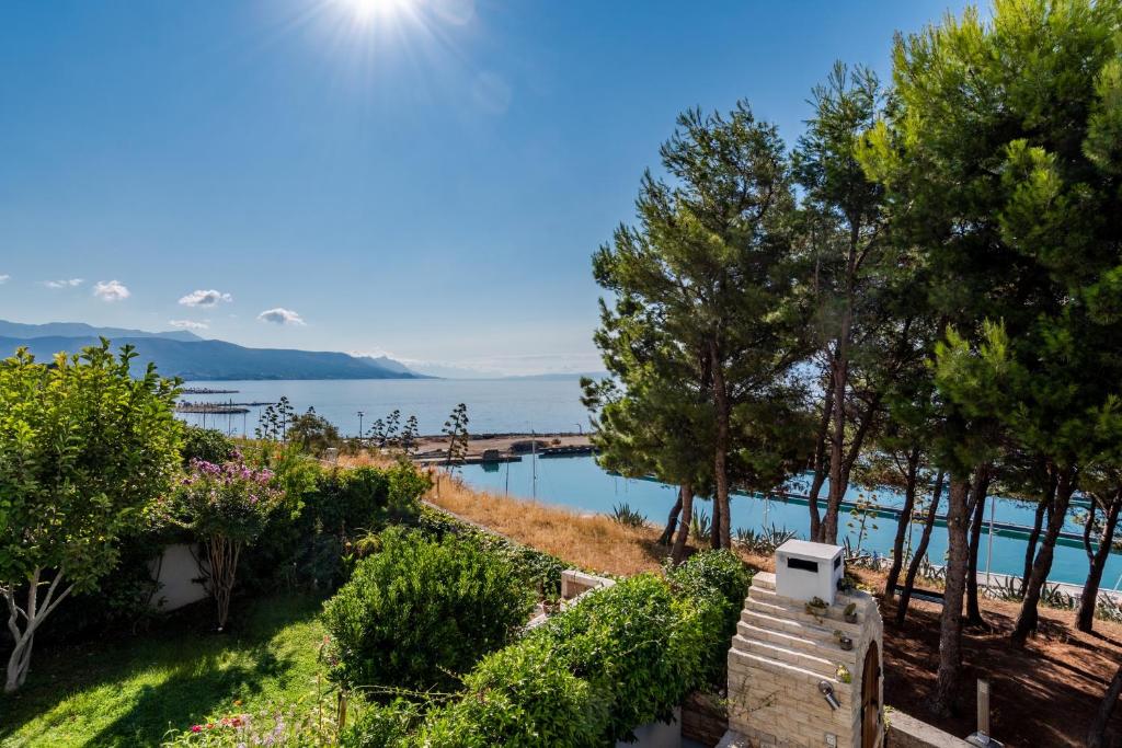 Hermosa Luxury Apartment 6