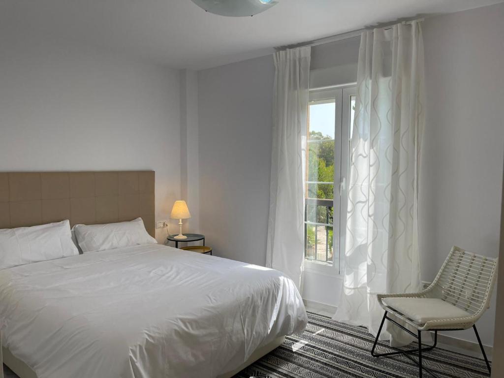 Marbella playa Residencial con piscina 8