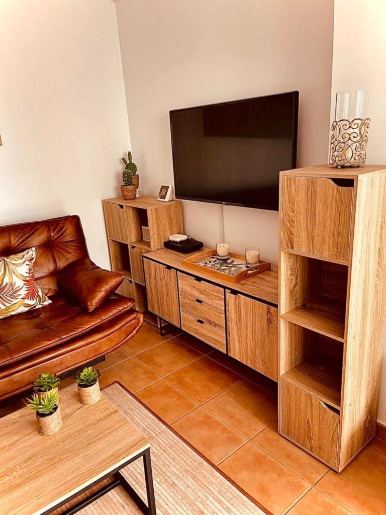Paradise Apartment 5