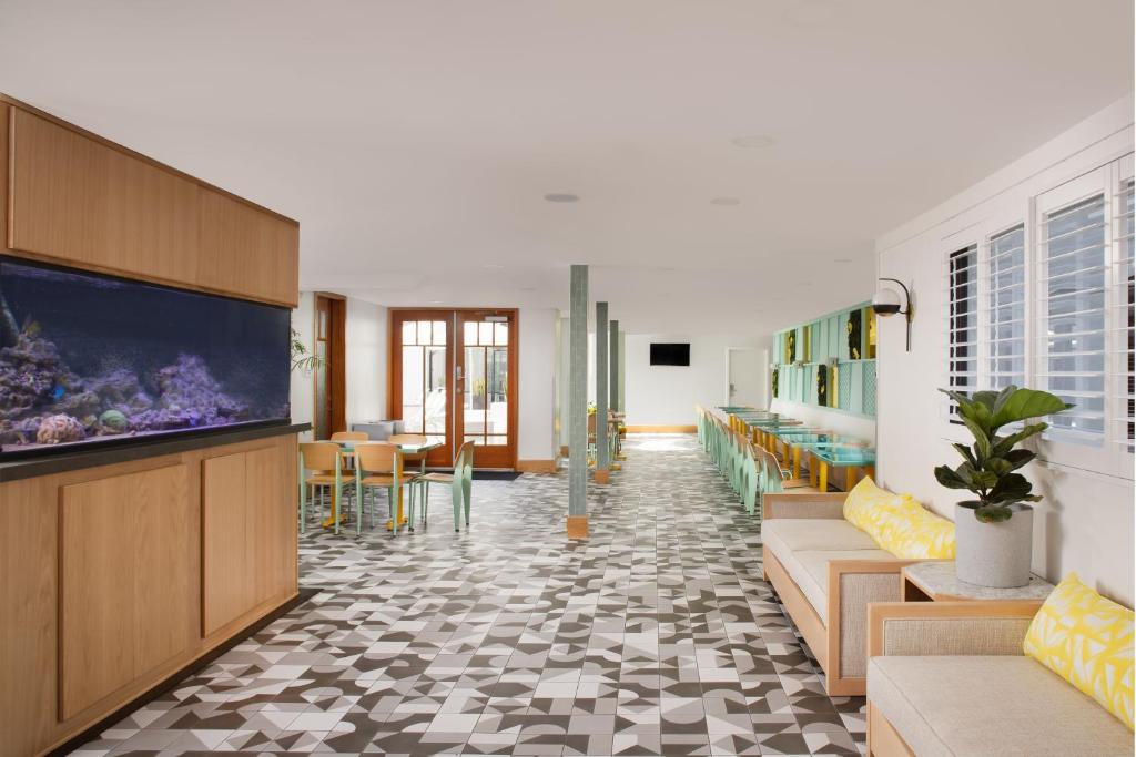 Ocean Park Inn Image