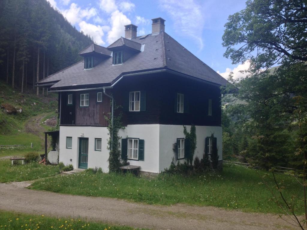 Waldhaus Ahornau Chalet 5