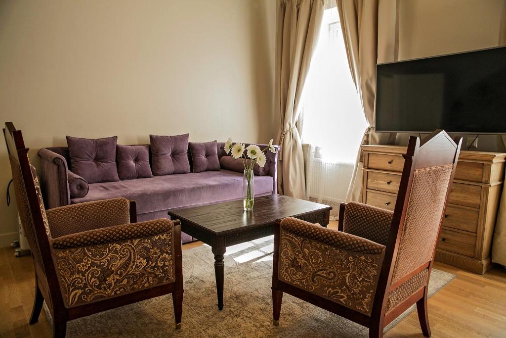 Central apartment 3