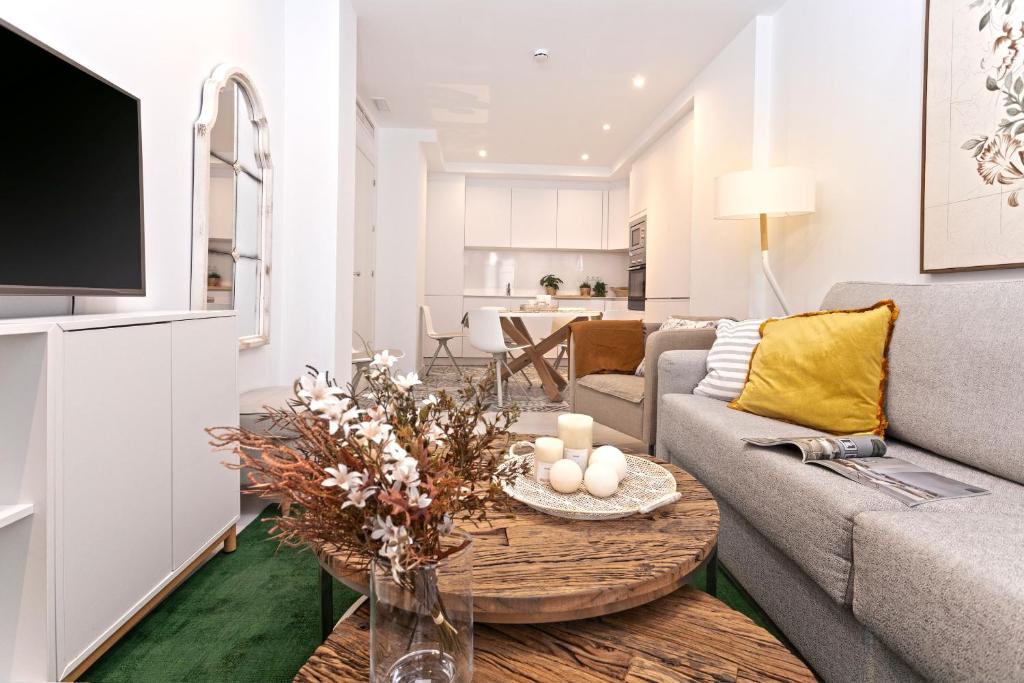 Genteel Home Zacatín 8