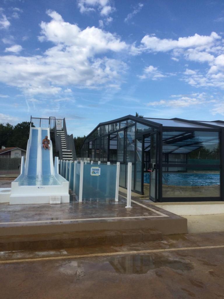 Photo de la galerie de l'établissement camping marvilla parks 4 etoiles, à Aureilhan 6 autres photos