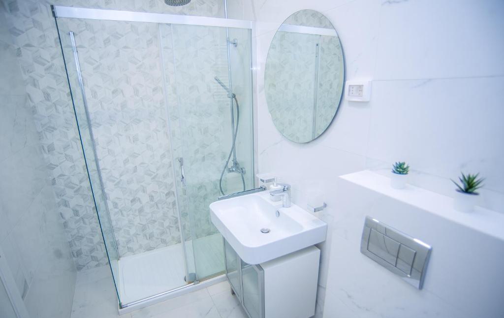 Wonderful Apartment near City Mall 8