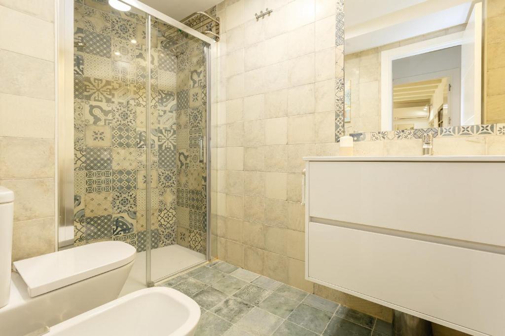 Apartamentos LOTO y LIZ by Cadiz4Rentals 3