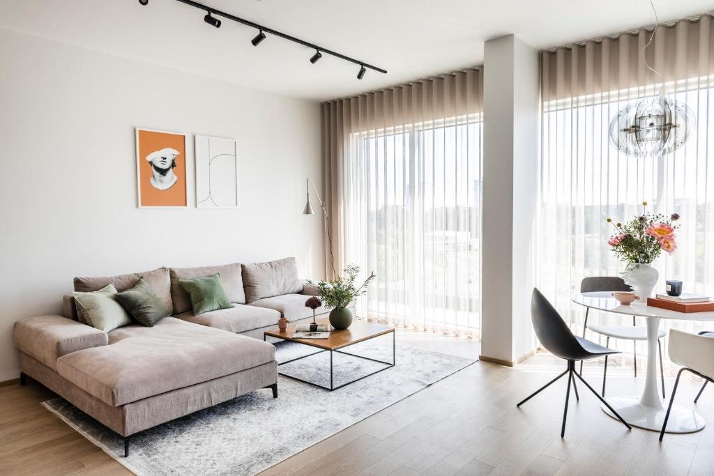 Kadriorg Plaza 2 bedroom FREE Parking 4